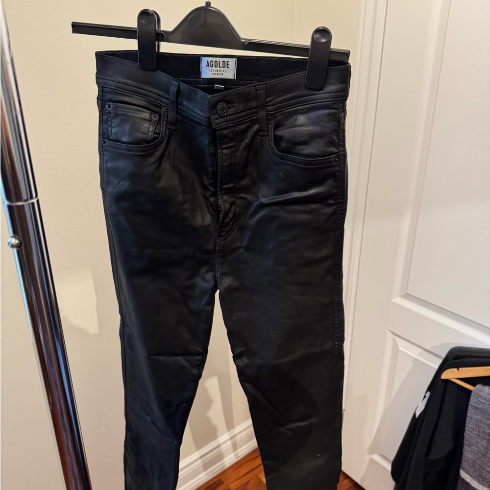 A Golde. Skinny Jean- leather coat look